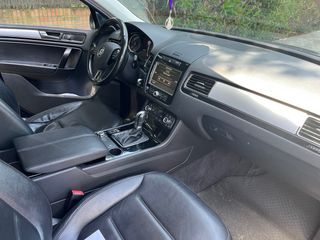 Volkswagen Touareg 2012