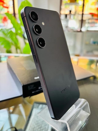 Samsung Galaxy S24 128GB Nero con Garanzia