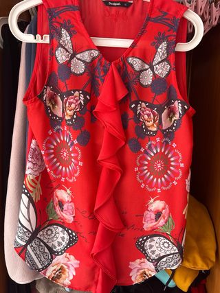 Blusa Desigual Mariposas Talla M