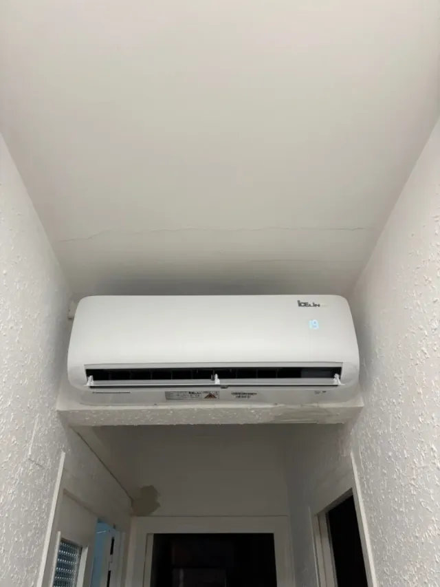 Installatore di condizionatori d'aria