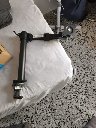 Brazo Soporte Monitor PC Negro