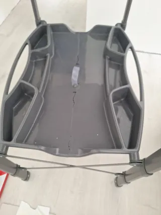 Cambiador con bañera para bebé