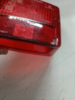 Tulipa Piloto Trasero Vespa FL