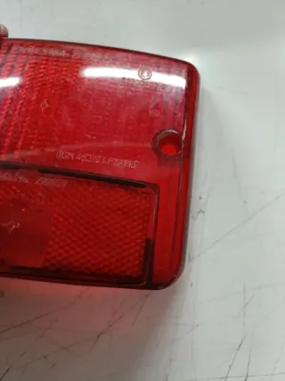 Tulipa Piloto Trasero Vespa FL