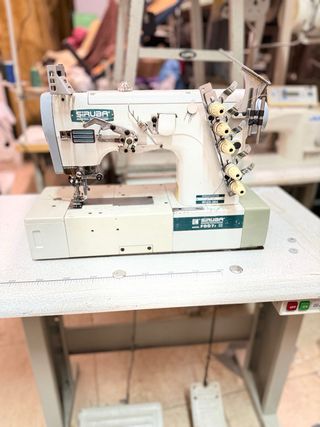 Máquina de coser RECUBRIDORA Siruba F007J