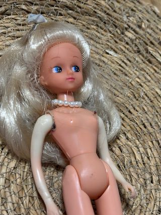 Muñeca Chabel Feber