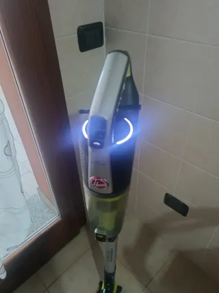 Hoover Free 500 aspirapolvere senza fili