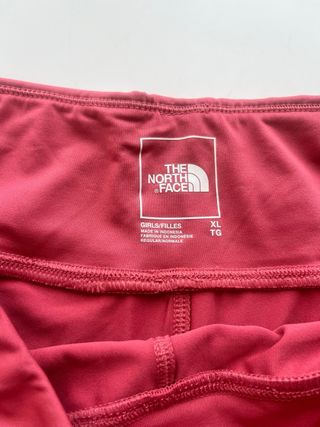 Mallas cortas The North Face rosas
