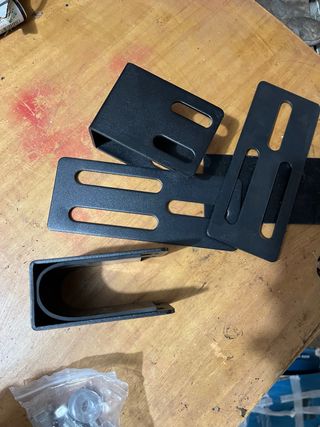 2 Soportes Metal Universales para Baúl