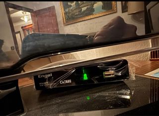 Televisor Philips Negro y Marrón