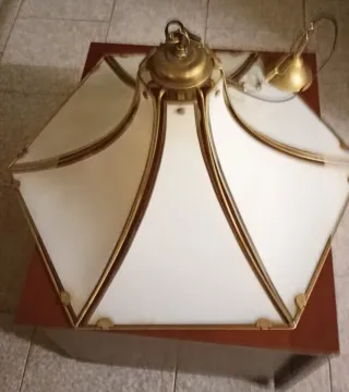 Lampadario vintage vetro ottone