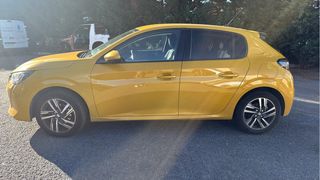 Peugeot 208 2023