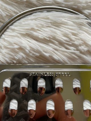 Grattugia piatta multiuso in acciaio inox