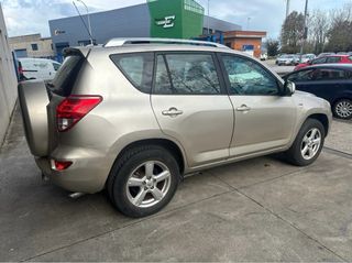 Toyota RAV4 2.2 2006 135mil km univo dueño