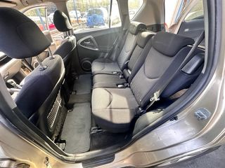 Toyota RAV4 2.2 2006 135mil km univo dueño