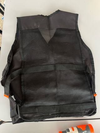 Pack Pistolas Nerf con Cargadores+chaleco nerf