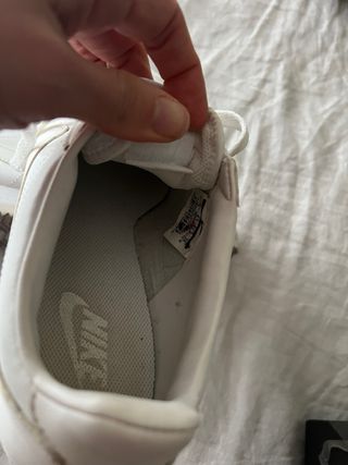 Zapatillas Nike Cortez Piel Blancas 26cm