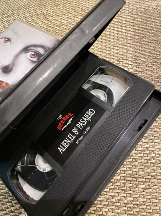 Lote 10 Películas VHS Clásicas Terror y Acción