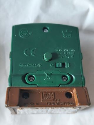 Figura Maggie Simpson en sillón