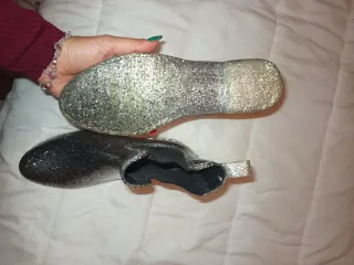 Botas de agua plateadas con purpurina