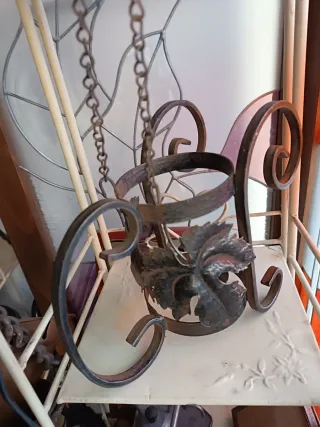 Botellero vintage hierro hojas parra