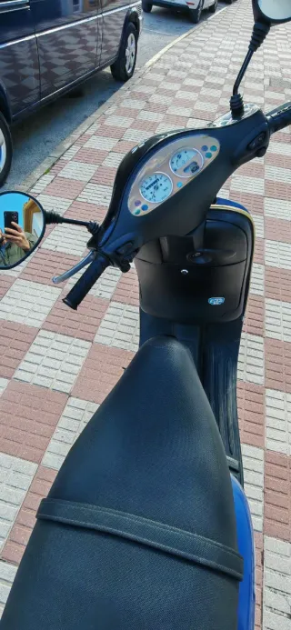 Moto scooter Piaggio Vespa ET2 50cc 2t Azul
