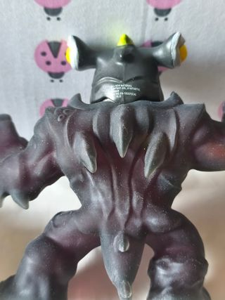 Figura héroes of Goo jit zu