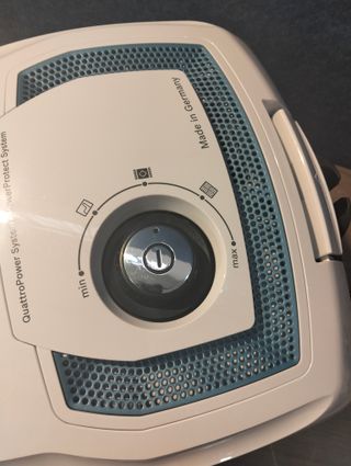 Bosch BGL4SIL69W Aspirador con bolsa