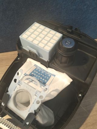 Bosch BGL4SIL69W Aspirador con bolsa