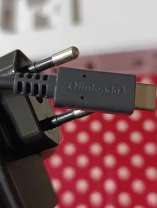 Nintendo Switch V2 Grigio completa + custodia