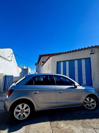 Audi A1 2014
