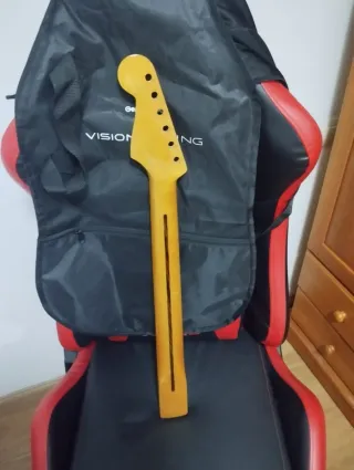 Mástil tipo Fender Stratocaster