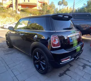 MINI Cooper 2012