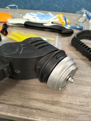 Desbrozadora cortacésped 18.000 rpm 21V + batería