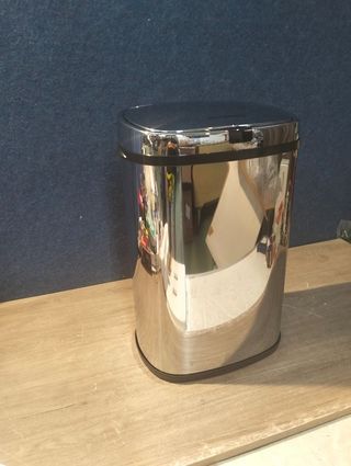 Cubo Basura CATTERHOUSE Futuro 30L Acero Inox