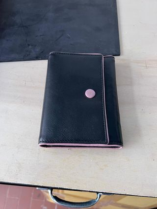 Portafoglio Segue nero e rosa