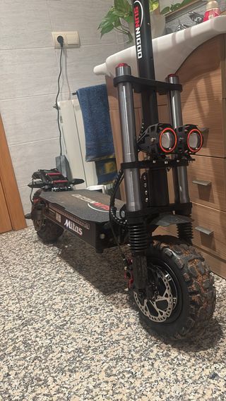 Patinete Eléctrico 6000W 60V 38Ah