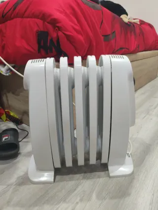 De'Longhi TRNS 0505M - Radiador de aceite, 500 w,