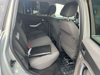 Ford Kuga 2010 pegatina  B itv recien pasada