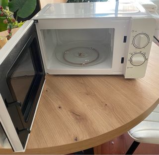 Microondas blanco 20L