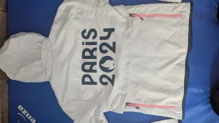 Chaqueta decathlon Paris 2024 juegos olímpicos