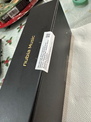 ZTE Nubia Music pop multicolor