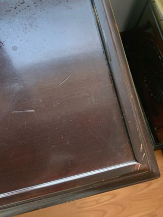 Mesa para televisión de madera con ruedas