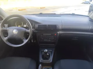 Volkswagen Passat 2003