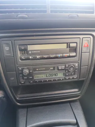 Volkswagen Passat 2003