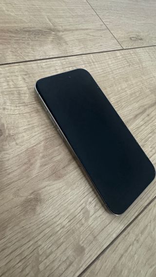 iPhone 15 Pro Plata 2024