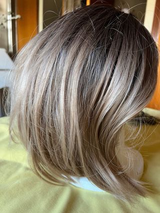 Peluca rubia lisa degradado marrón a dorado intens