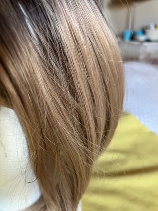 Peluca rubia lisa degradado marrón a dorado intens