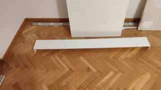 Puerta corredera blanca