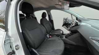 Peugeot 208 PureTech 110 S&S Tech Edition 81 kW (110 CV)